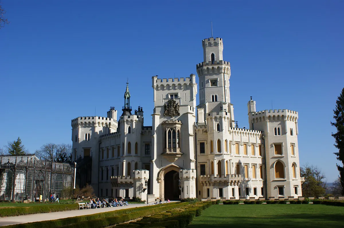 Hluboká Castle Day Trip Guide: Top 11 Things to Do