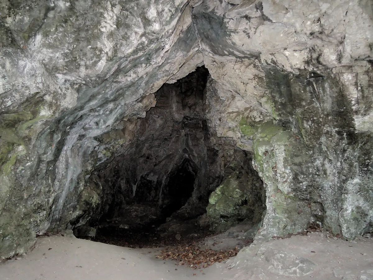 Javoříčko Caves Exploration: 10 Essential Stops