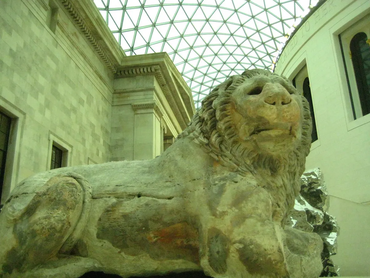 10 Best Quirky Statues and Street Art Olomouc (2026)