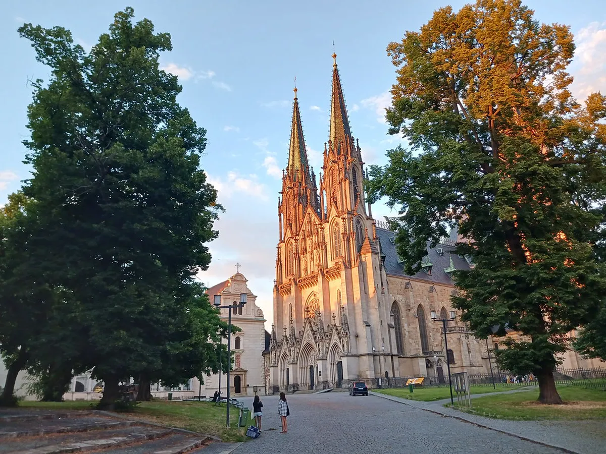 Guide to Your St Wenceslas Cathedral Olomouc Visit