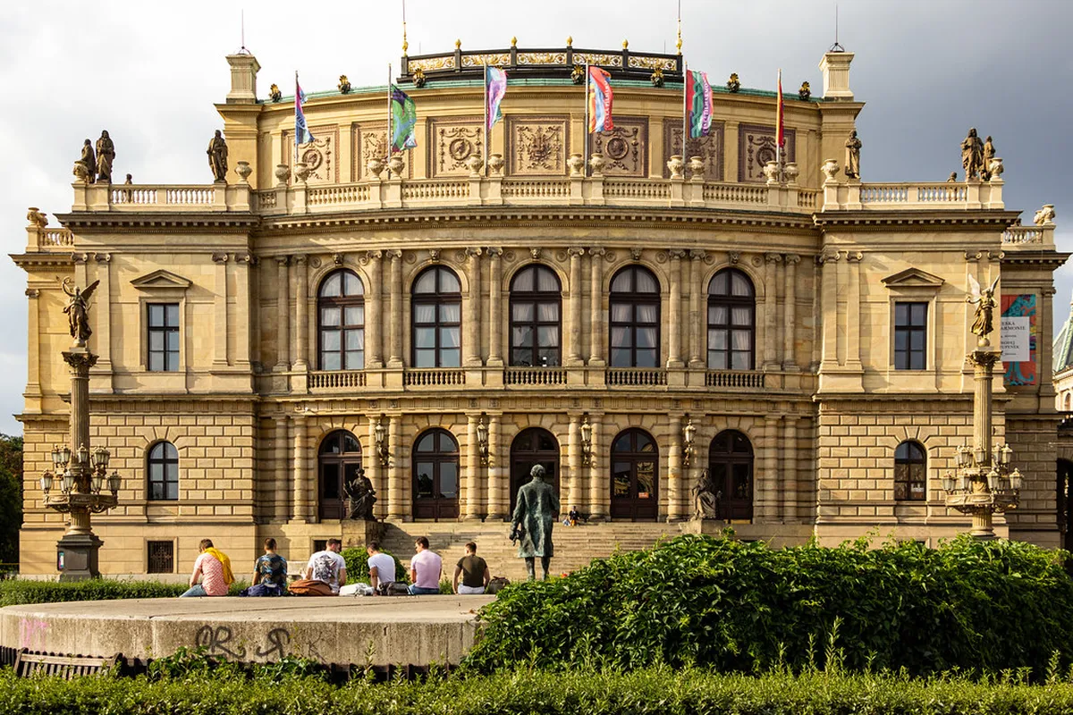 12 Old Town Square Major Attractions in Prague (2026)